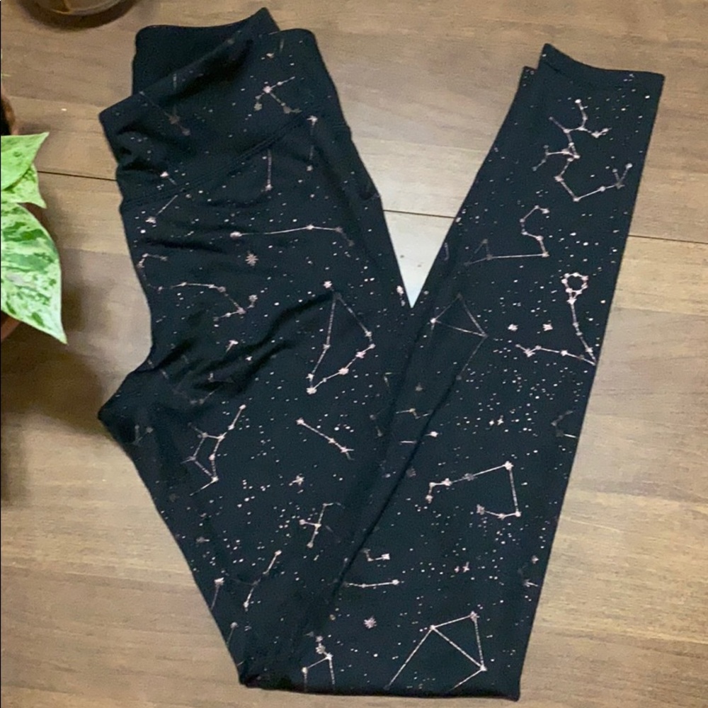 Joy lab constellation leggings can